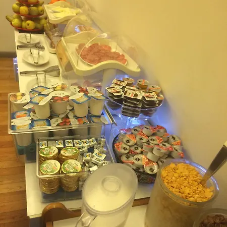 Aspromonte מלון 3*