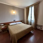 Hotel Aspromonte Milan